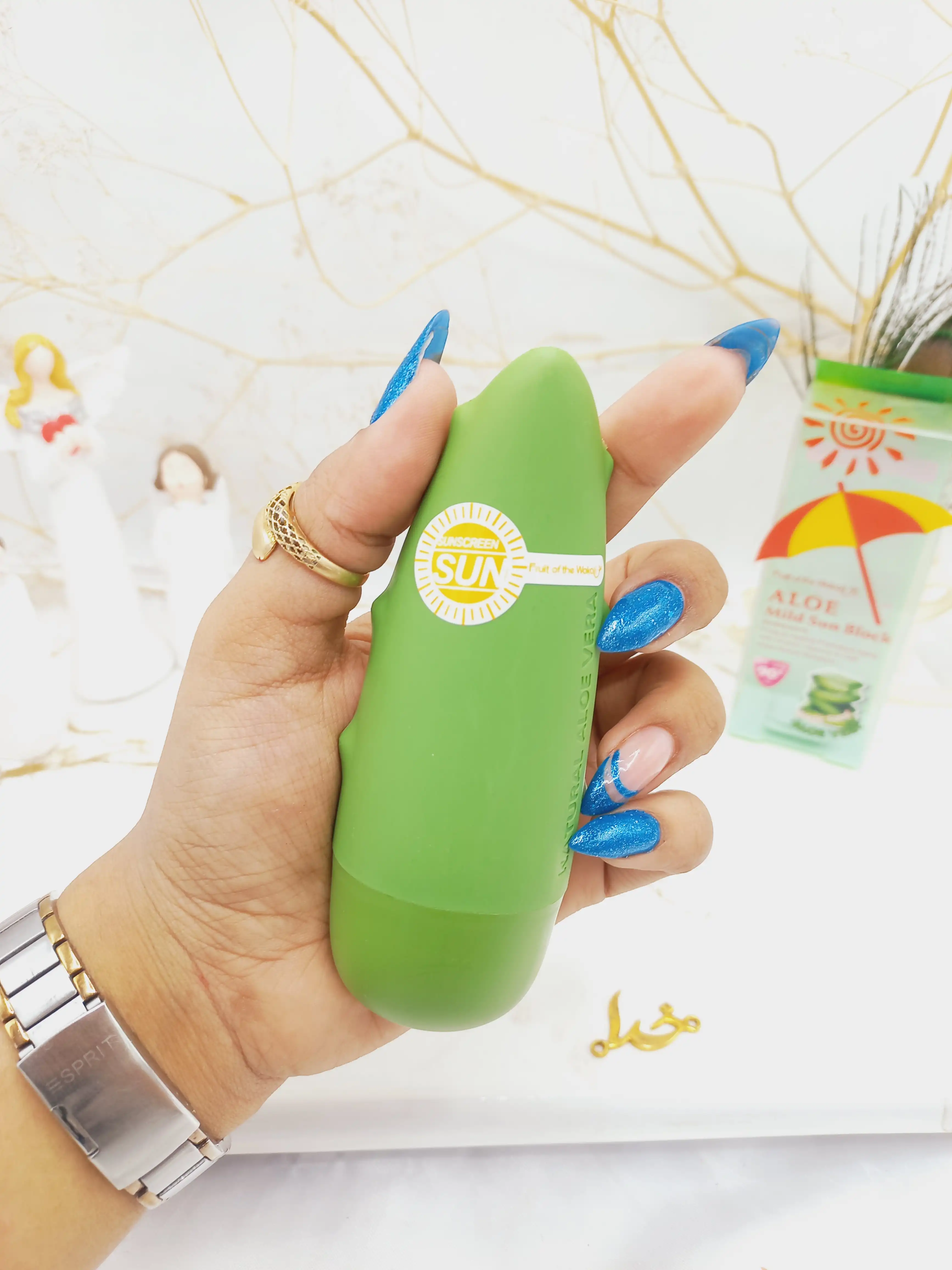 ضد آفتاب SPF90 مدل آلوئه ورا حجم 50 میل وکالی کد WKL328