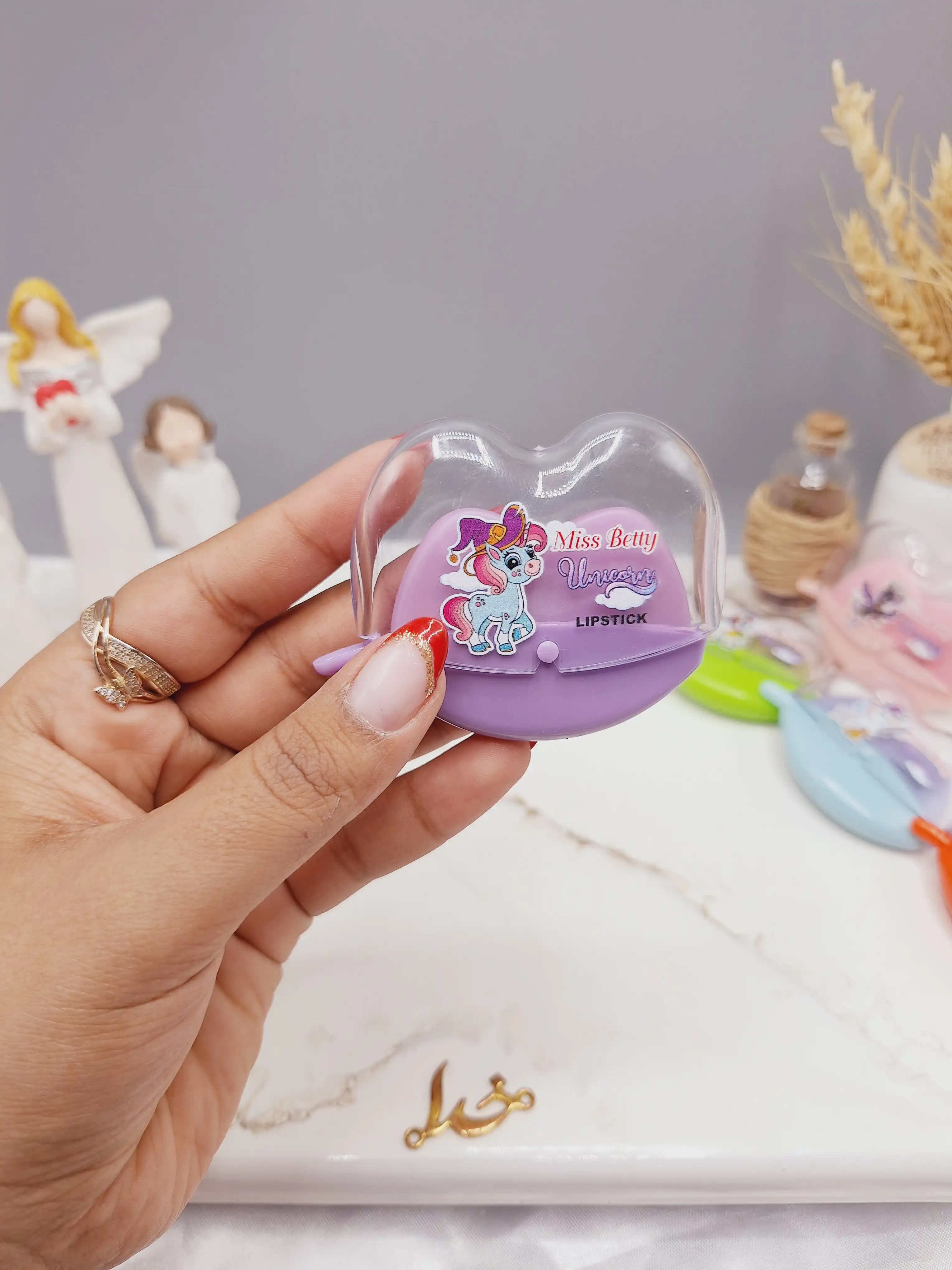 بالم لب طرح اسب تک شاخ برند میس بتی Miss Betty کد K3311