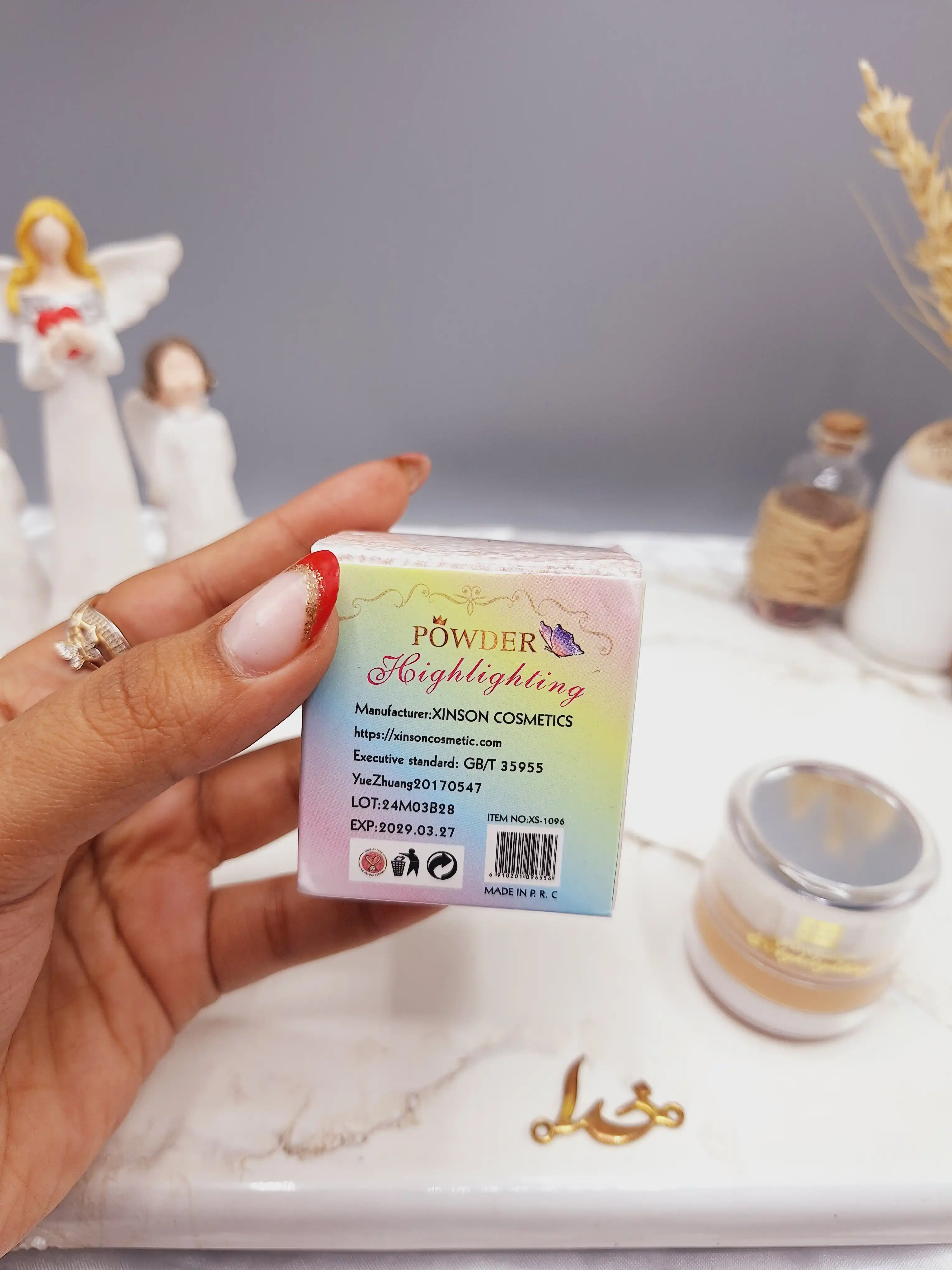 هایلایتر پد دار شاین ریز رنگ سفید مناسب کل بدن طرح پری برند POWDER کد XS-1096