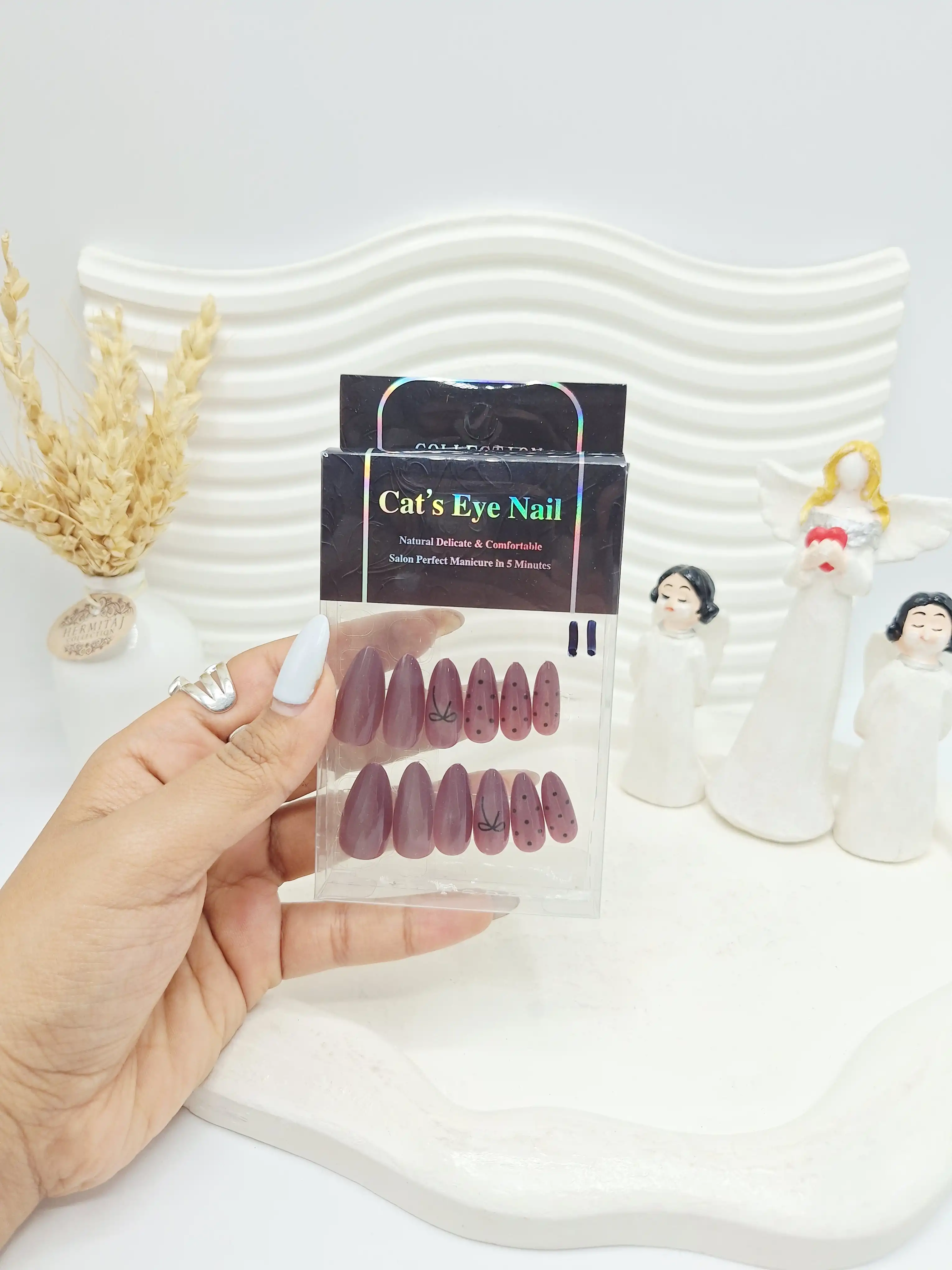 پک ناخن مصنوعی وارداتی زیبا پاپیون کارتن طلقی کد 2018